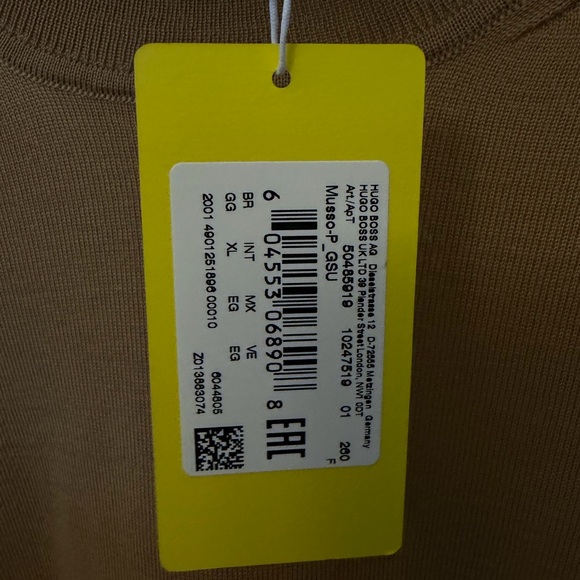 Boss Camel Turtleneck 100% Virgin Wool Sweater. Quality - Picture 6 of 9